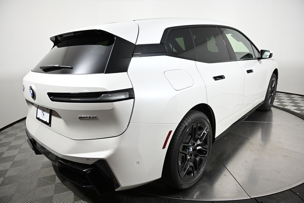 Thumbnail: 2026 BMW iX - 5