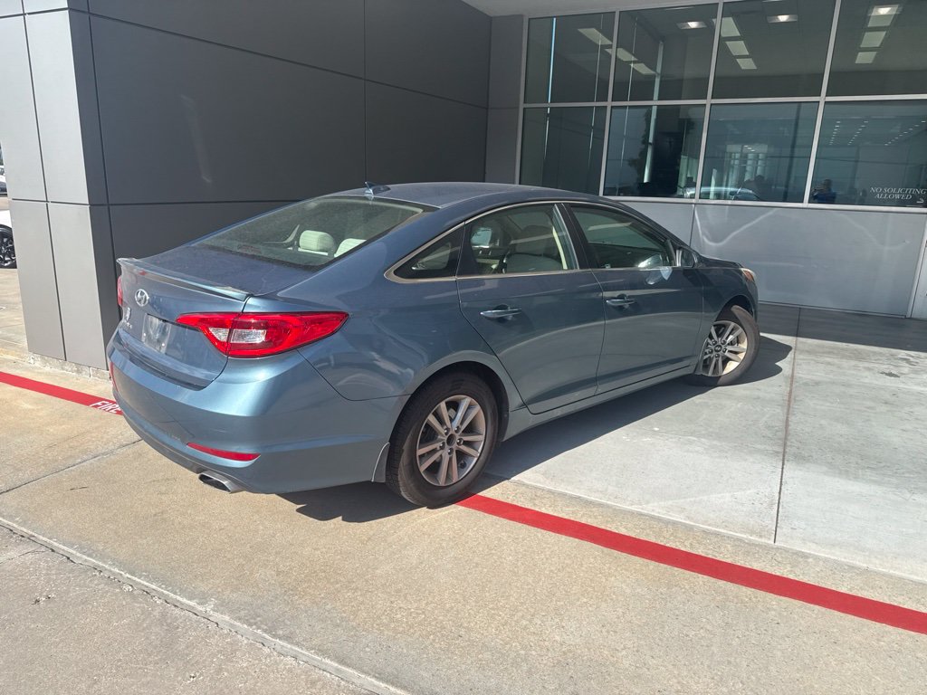 2016 Hyundai Sonata SE Blue at AutoSavvy Houston Southwest