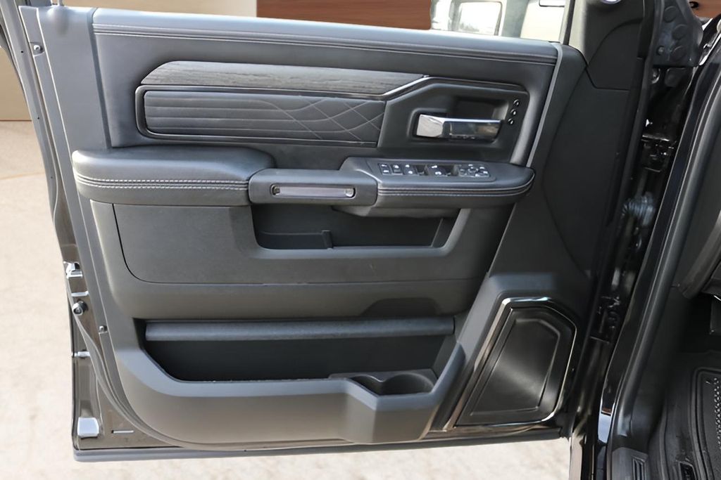 Used Car 2025 Ram 3500  Limited For Sale Under $90,000 In Austin, Texas