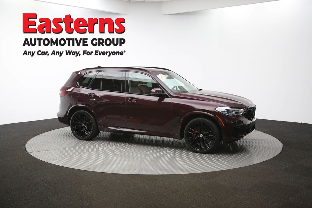 Used 2022 Red BMW M50i image 49