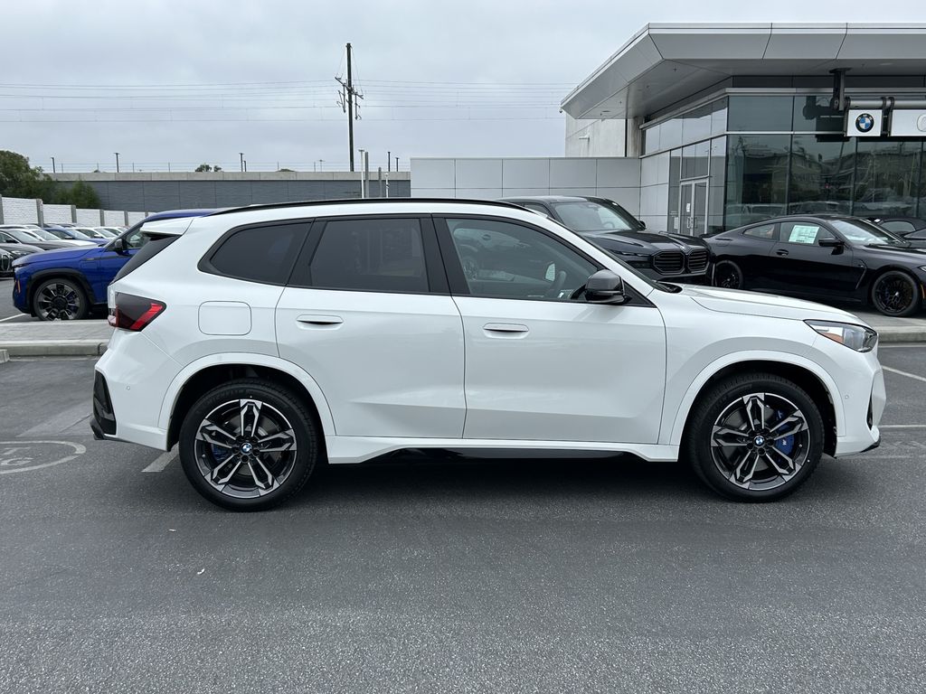 2024 BMW X1 M35i 6