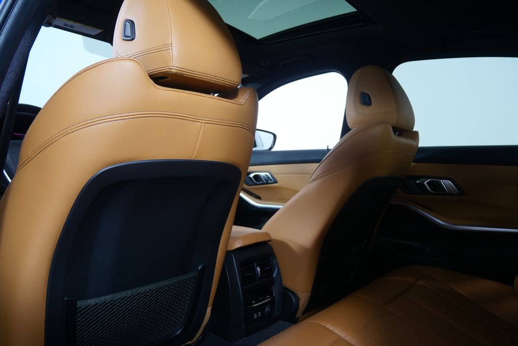 Thumbnail: 2019 BMW 3 Series - 19