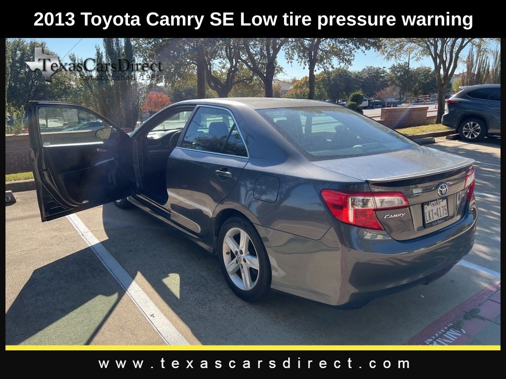 2013 Toyota Camry SE 13