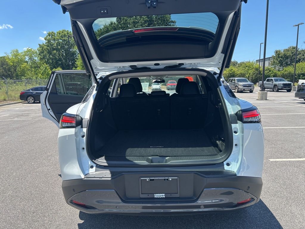 2025 Nissan Murano SL White at Lugoff Nissan