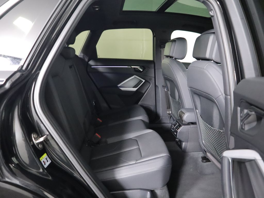 Thumbnail: 2023 Audi Q3 - 23