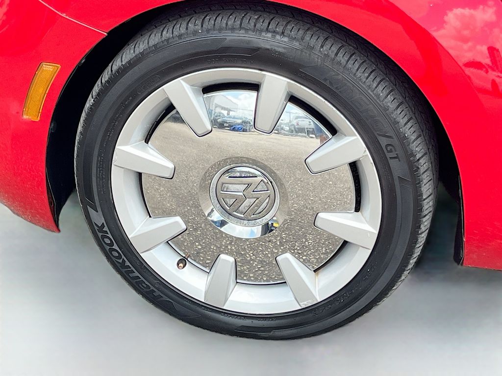 2019 Volkswagen Beetle Convertible 2.0T SE Red at AutoSavvy Houston Southwest