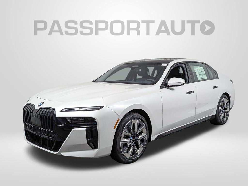Mineral White Metallic 2026 BMW 7 Series 740i xDrive Sedan All-Wheel Drive 8-Speed Automatic