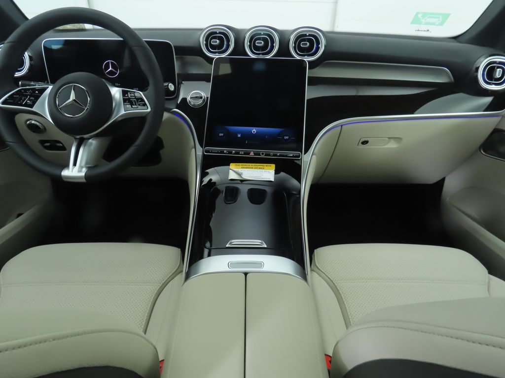 Thumbnail: 2025 Mercedes-Benz GLC - 14