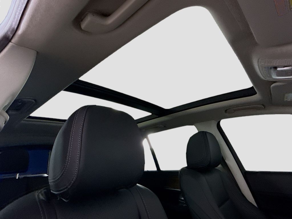 Thumbnail: 2024 Mercedes-Benz GLE - 19