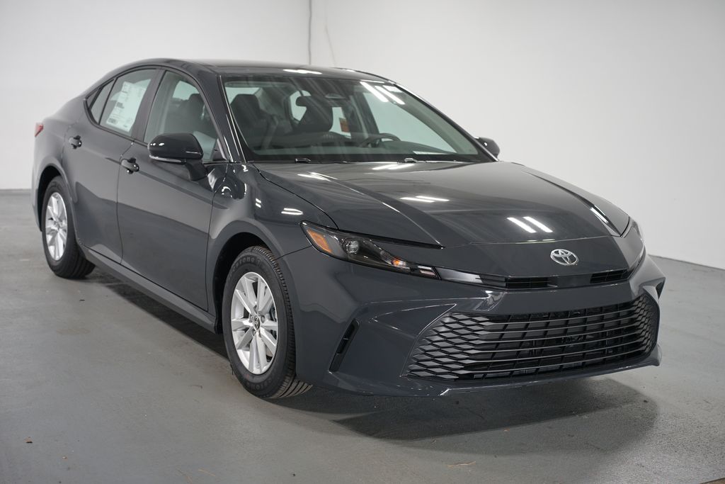 Thumbnail: 2026 Toyota Camry - 3