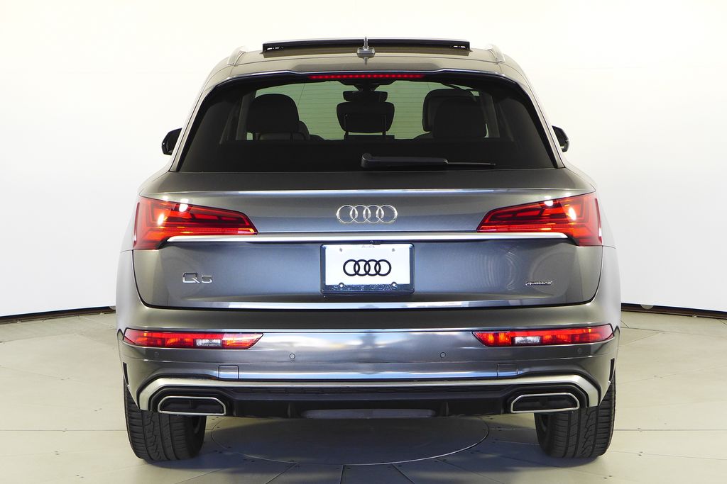 Thumbnail: 2022 Audi Q5 - 8