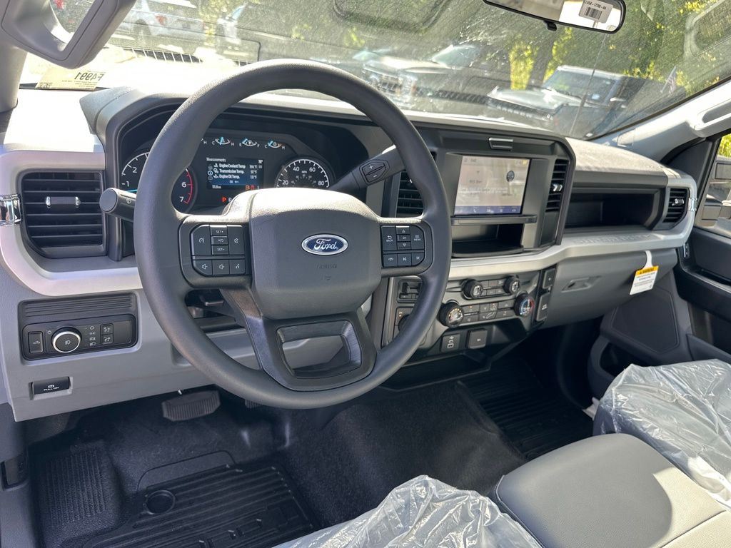 New 2026 Ford Super Duty F-250 Regular Cab 8' Box XL