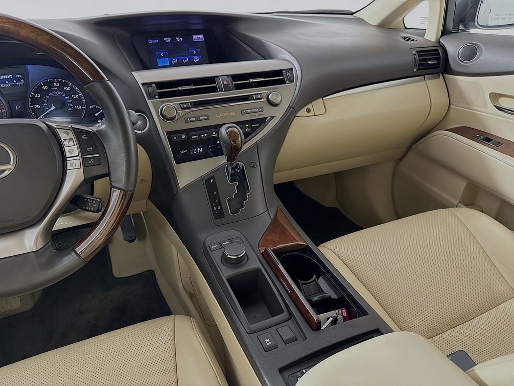 Thumbnail: 2013 Lexus RX - 23