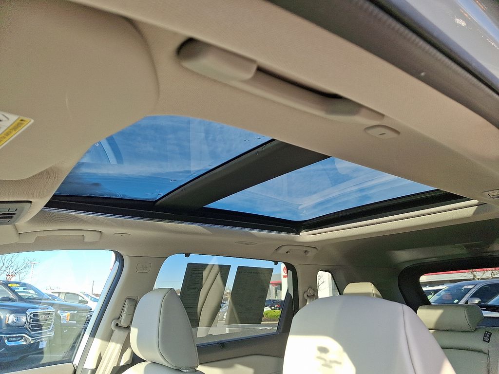 Thumbnail: 2023 Nissan Rogue - 15