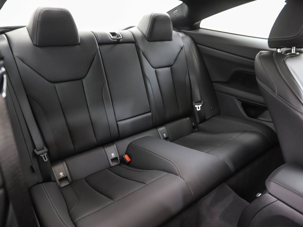 Thumbnail: 2026 BMW 4 Series - 26