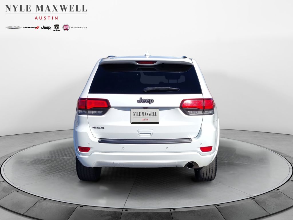 Used Car 2021 Jeep Grand Cherokee  80th Anniversary Edition For Sale Under $25,000 In Austin, Texas