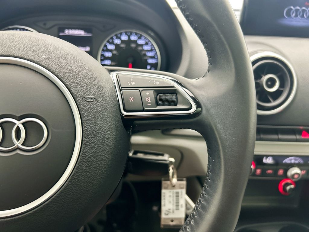 Thumbnail: 2015 Audi A3 - 12