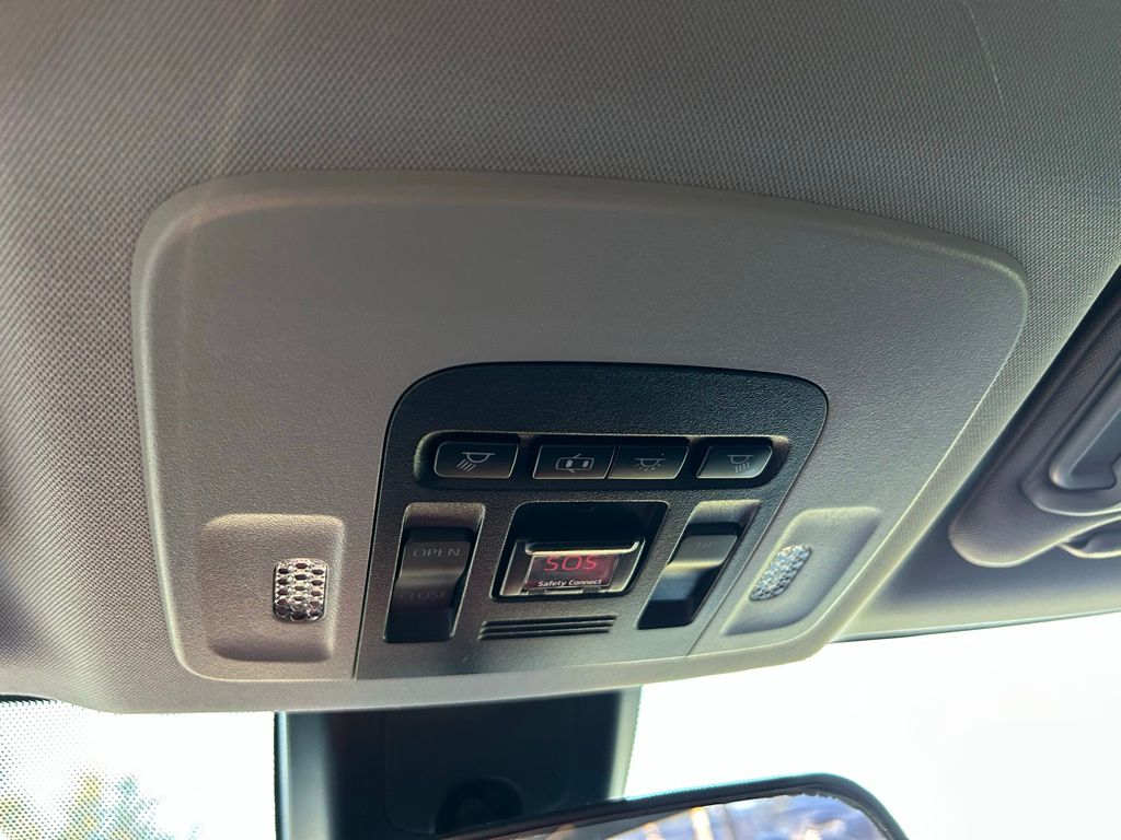 Thumbnail: 2019 Toyota Camry - 28