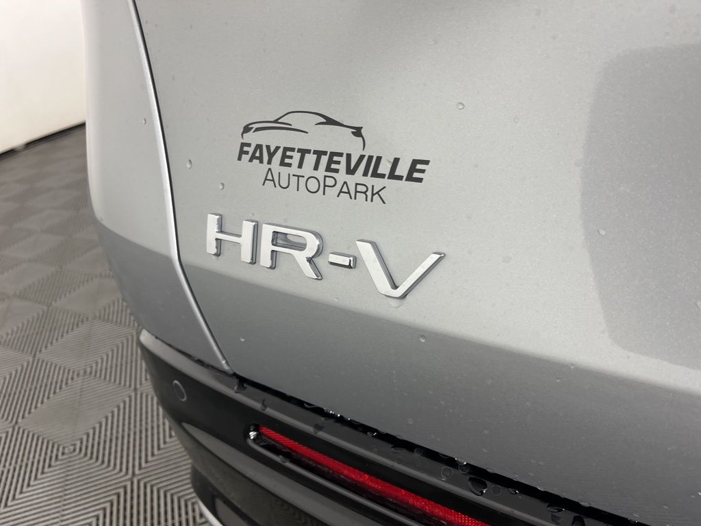 Thumbnail: 2026 Honda HR-V - 18