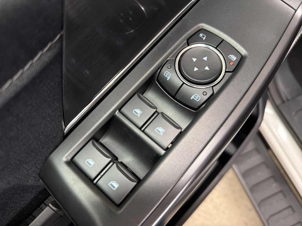 New 2026 White Ford Lariat image 17