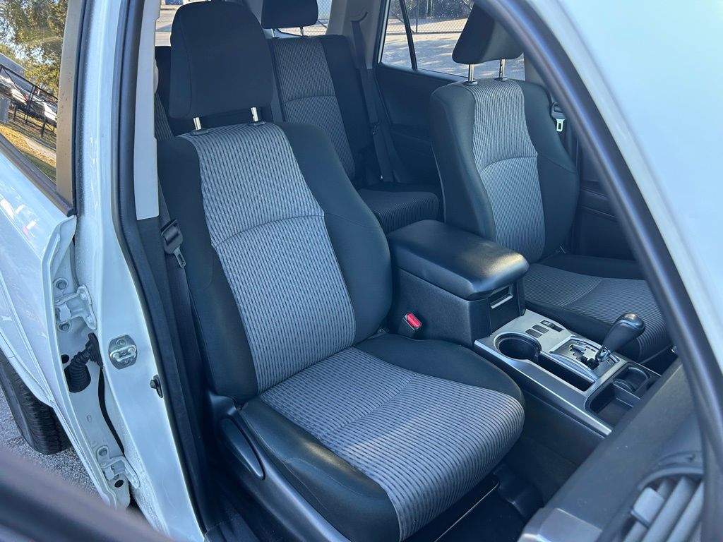 Thumbnail: 2024 Toyota 4Runner - 15