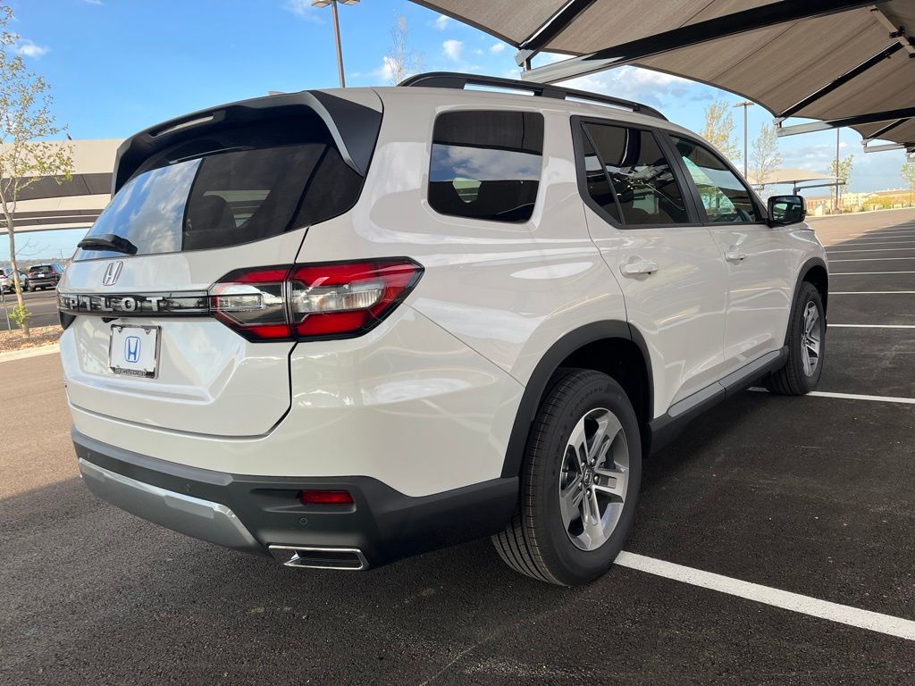Thumbnail: 2026 Honda Pilot - 3