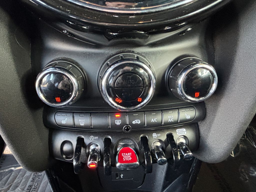 Thumbnail: 2024 MINI Cooper - 22