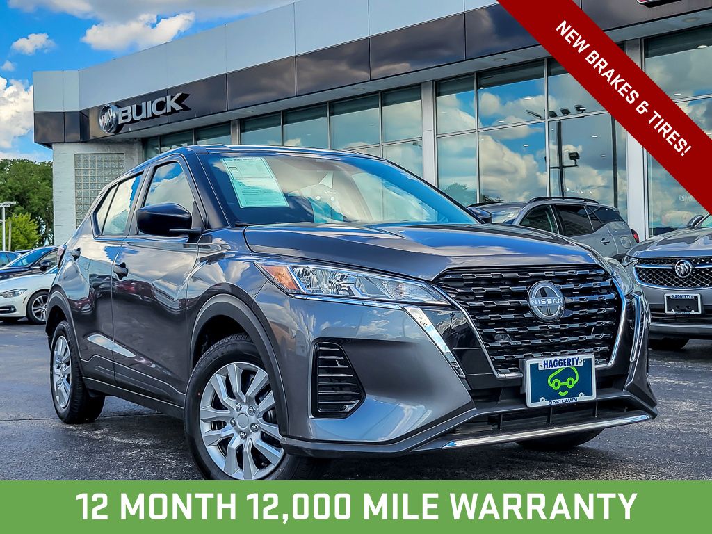 Gray (Gun Metallic) 2023 Nissan Kicks SUV / Crossover Front-Wheel Drive Continuously Variable Transmission