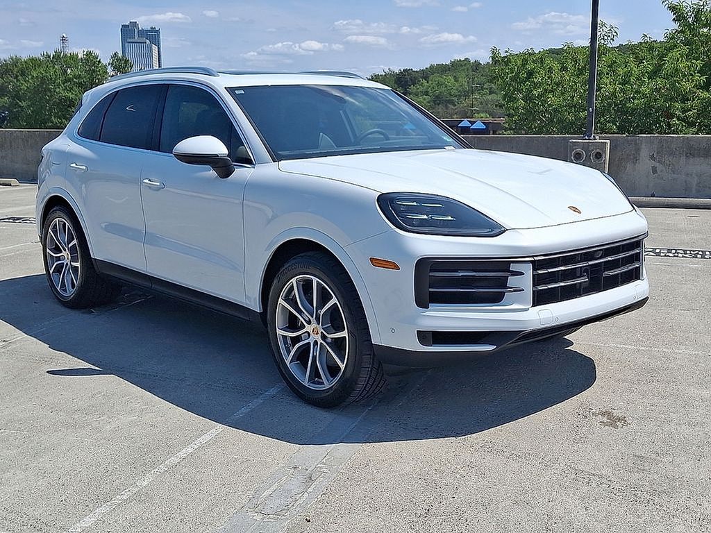 Thumbnail: 2026 Porsche Cayenne - 7