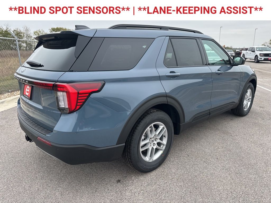 2026 Ford Explorer Active - 7