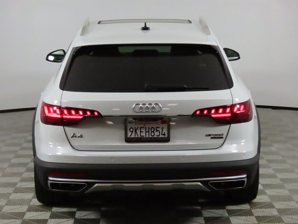 Thumbnail: 2023 Audi A4 - 4