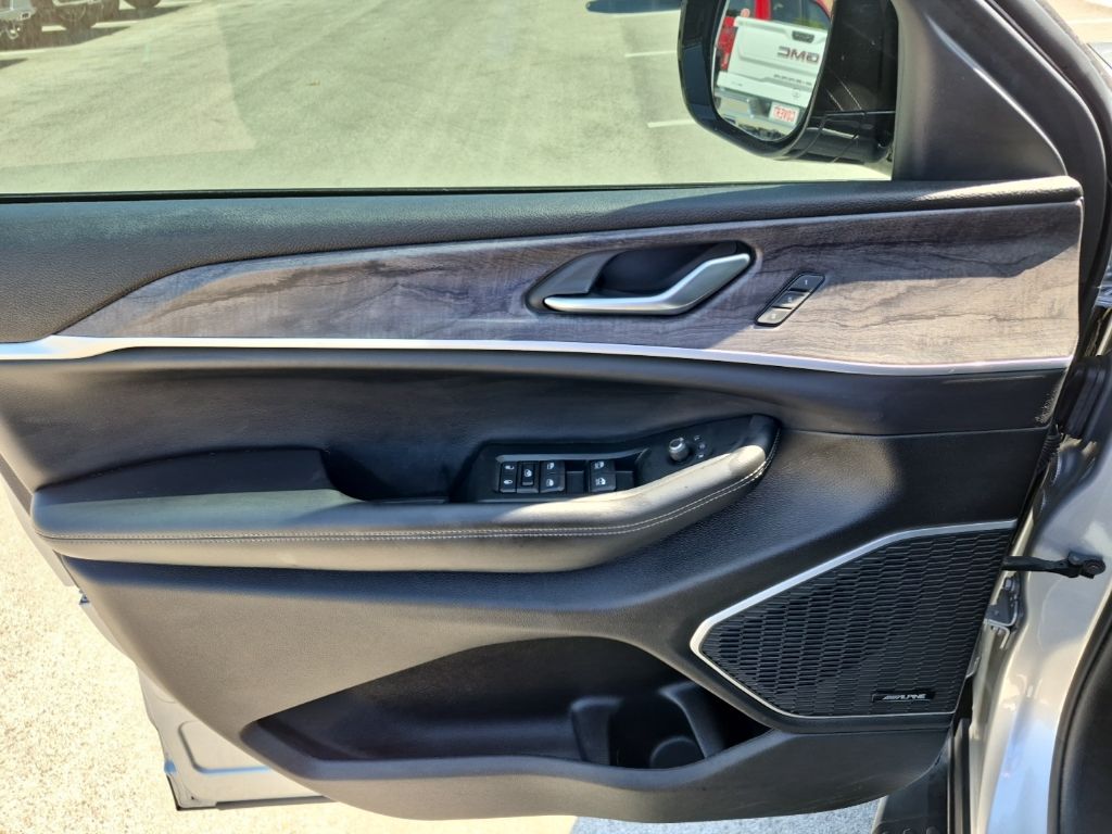 Used Car 2023 Jeep Grand Cherokee L  Limited For Sale Under $30,000 In Austin, Texas