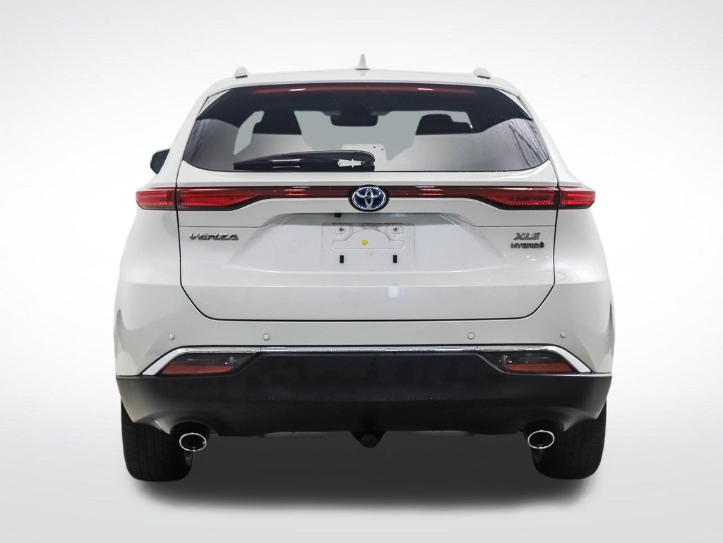 Thumbnail: 2021 Toyota Venza - 4