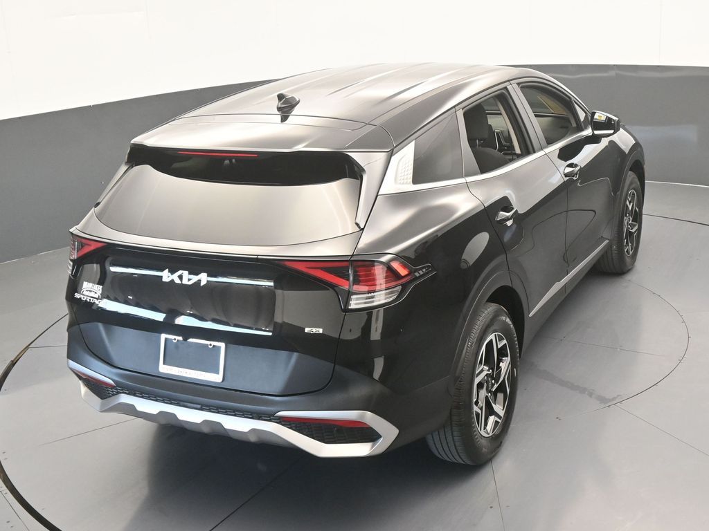 Used 2024 Fusion Black Kia LX image 46