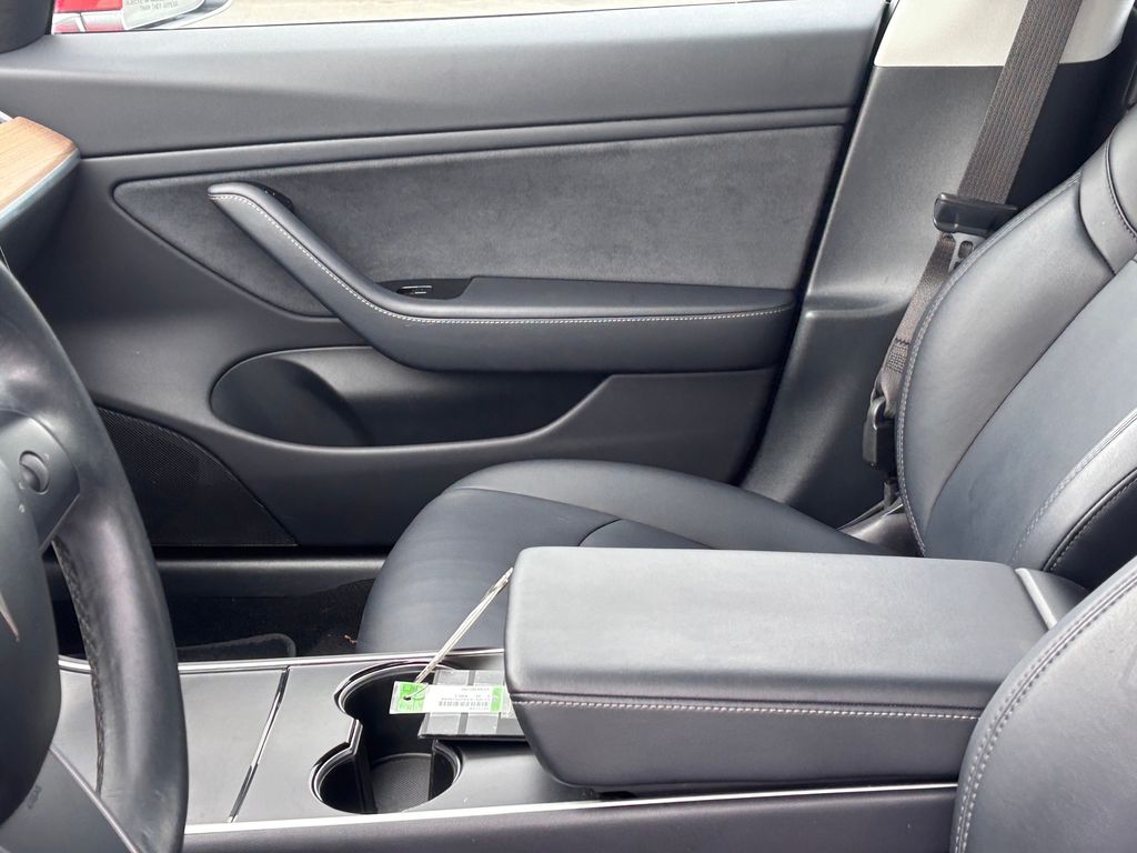 Used Car 2018 Tesla Model 3  Long Range For Sale Under $25,000 In Austin, Texas