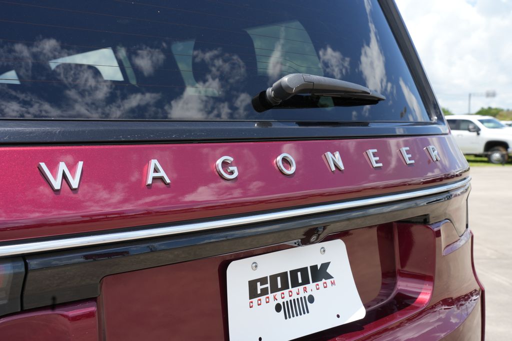 2024 Jeep Wagoneer Series II Red at River Oaks CDJR
