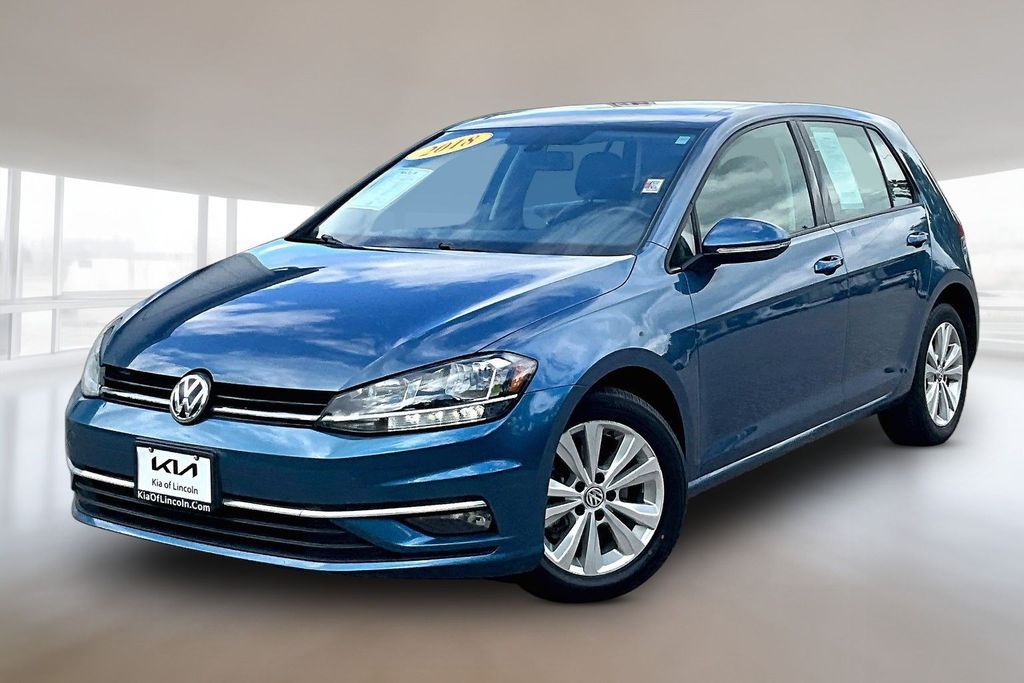 2018 Volkswagen Golf TSI SE 4-Door FWD