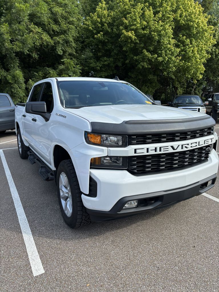 Summit White 2022 Chevrolet Silverado 1500 Pickup Truck Four-Wheel Drive 8-Speed Automatic