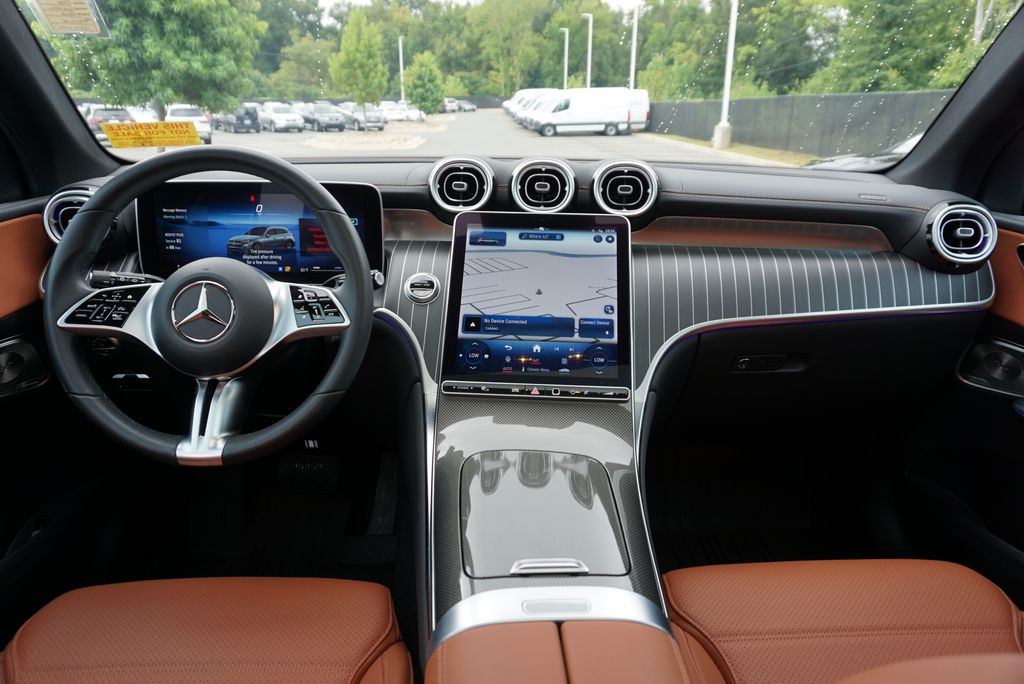 Thumbnail: 2023 Mercedes-Benz GLC - 17