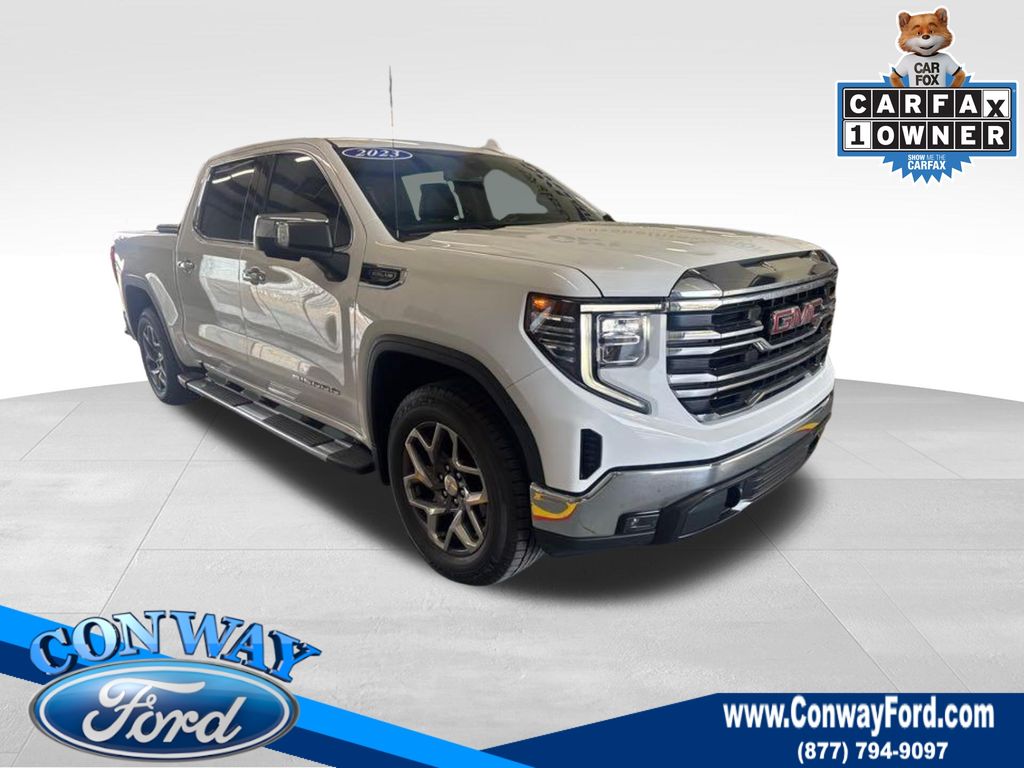 2023 GMC Sierra 1500 SLT Crew Cab 4WD