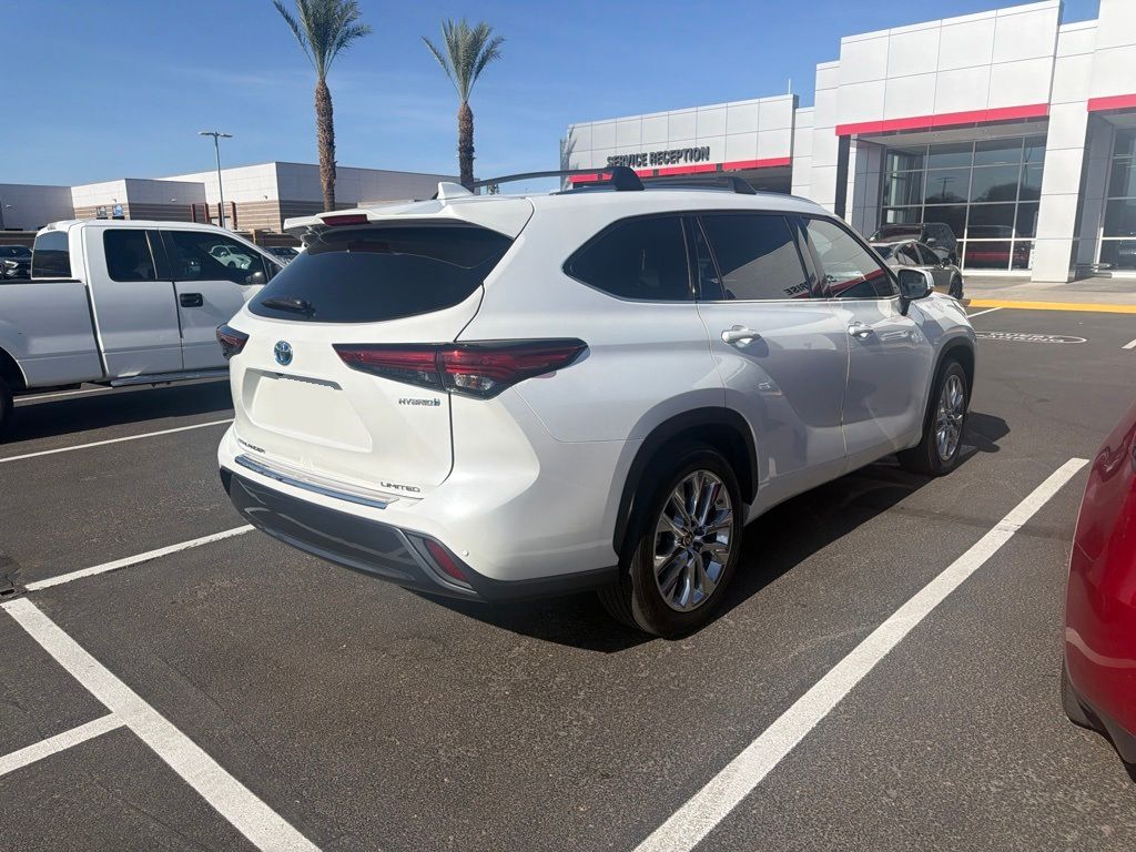 Used 2023 Beige Toyota Limited image 5
