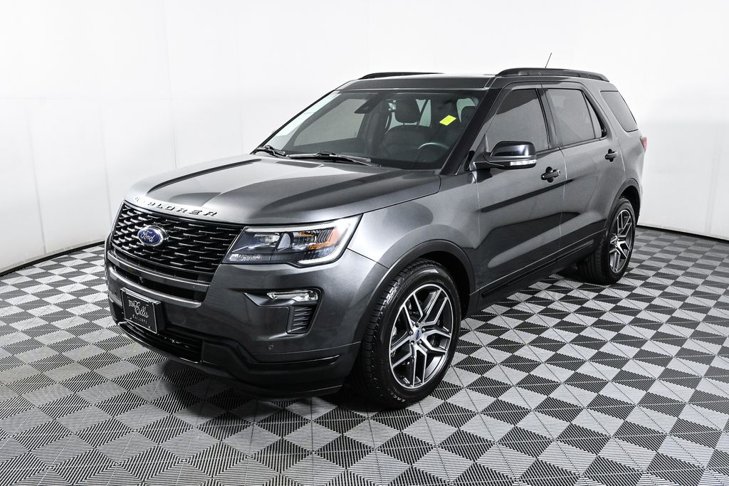 2018 Ford Explorer Sport 3