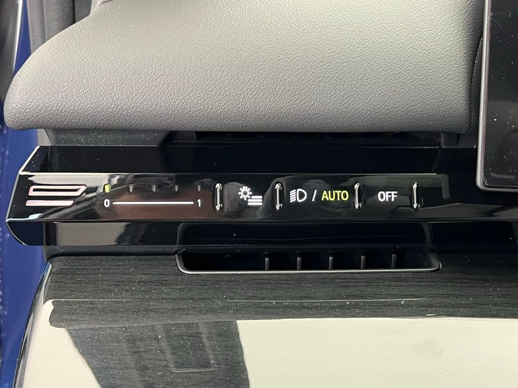 2025 BMW 5 Series 530i 20