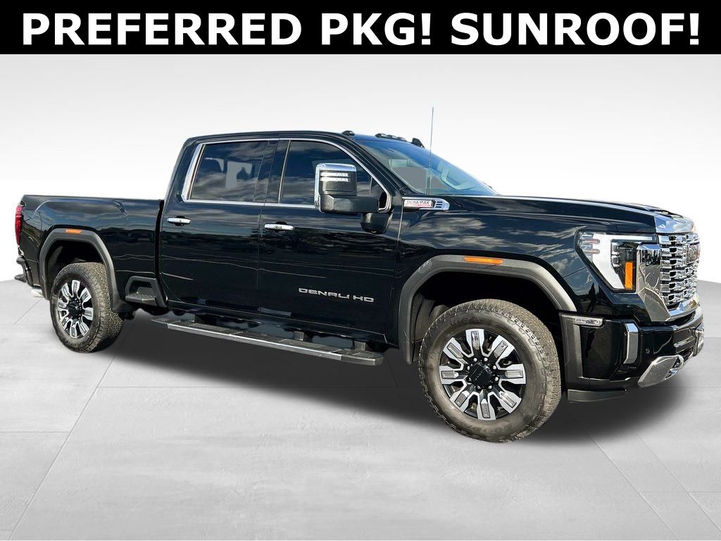 2025 GMC Sierra 2500HD Denali Crew Cab 4WD