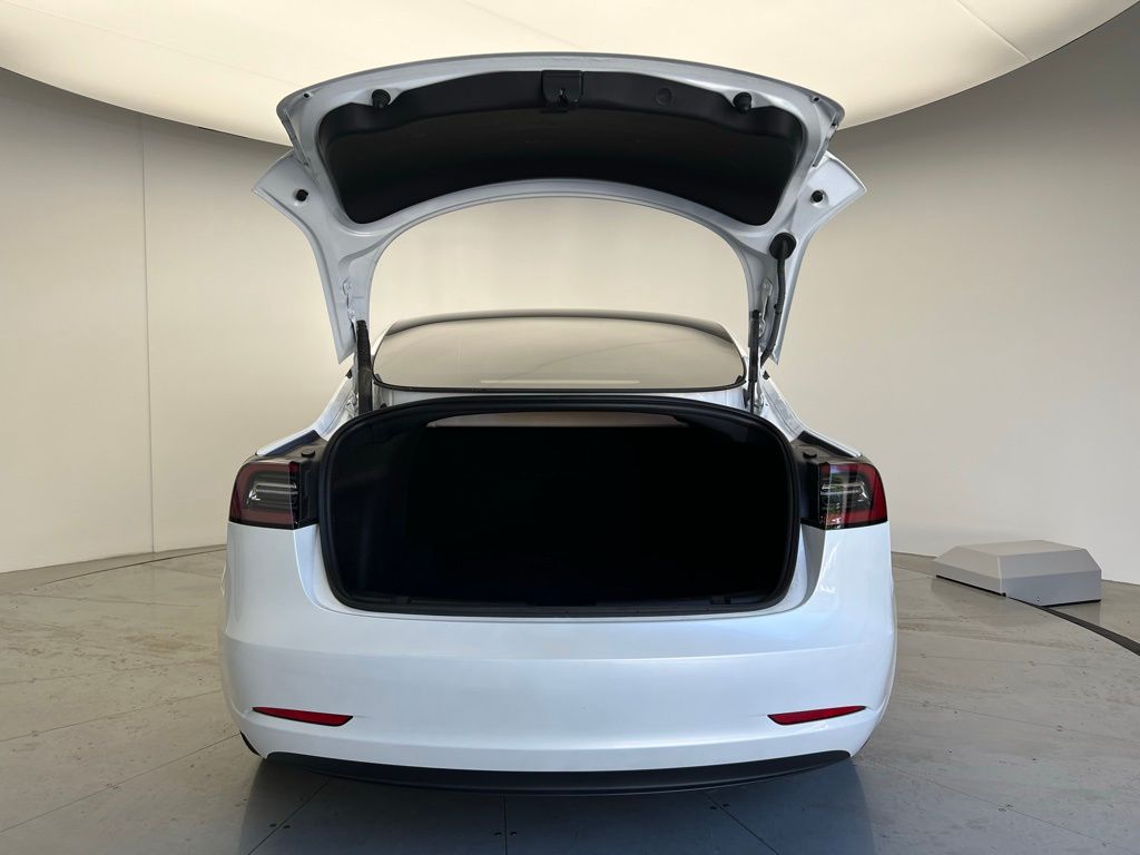 Thumbnail: 2023 Tesla Model 3 - 5