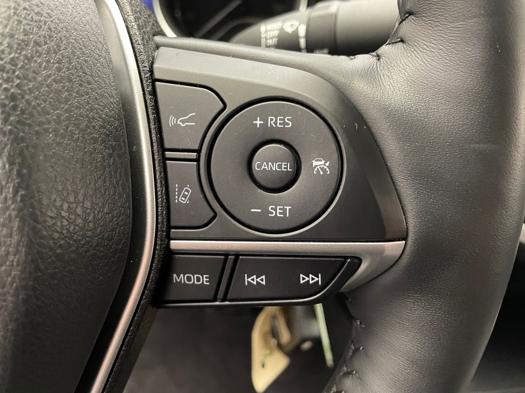 2024 Toyota Camry LE 23