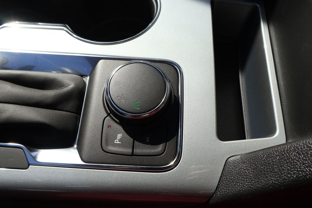 Thumbnail: 2025 Chevrolet Blazer - 31