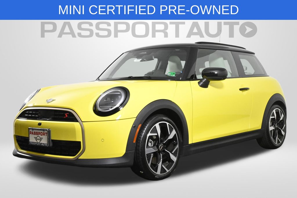 Sunny Side Yellow 2025 MINI Cooper S 2-Door Hatchback FWD Hatchback Front-Wheel Drive Automatic