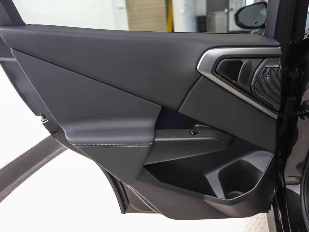 Thumbnail: 2025 BMW X3 - 19