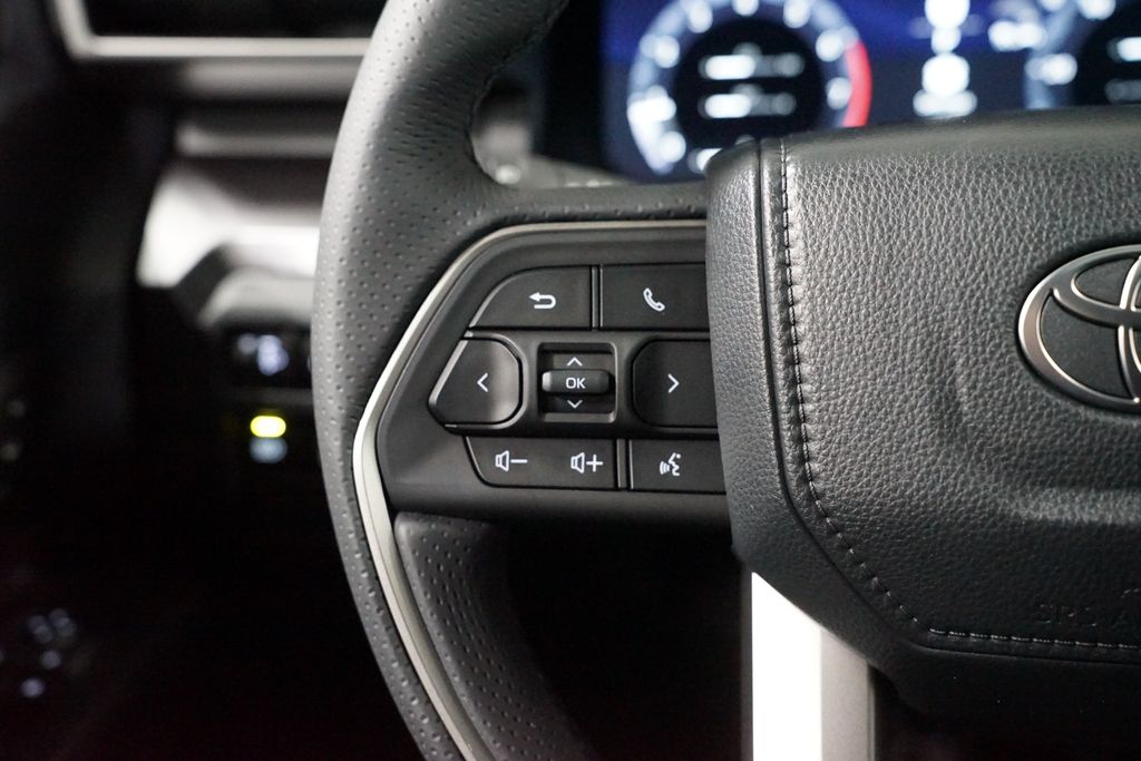 Thumbnail: 2026 Toyota 4Runner - 15